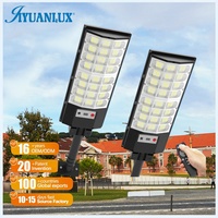 Lampe de projecteur solaire avec caméra CCTV 4G extérieure avec panneau solaire tout-en-un, lampadaire