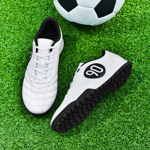 Ronaldo scarpe sportive da allenamento calcio uomo antiscivolo unghie lunghe unghie rotte per bambini studenti stagione solette PU - Product Image 3