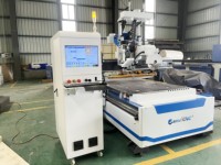 Machine d'emboîtement cnc multi-usages 3 axes atc système de contrôle LNC CA-1325 toupie à bois cnc travail du bois avec des lames de scie pour meubles