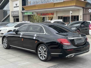 <span class=keywords><strong>Mercedes</strong></span> <span class=keywords><strong>Benz</strong></span> <span class=keywords><strong>Clase</strong></span> E 2016 E300L Sport Luxury Sedan de <span class=keywords><strong>Segunda</strong></span> <span class=keywords><strong>Mano</strong></span> - Product Image 4