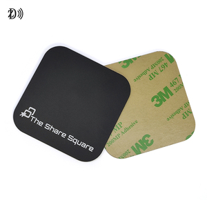 Etiqueta de menú RFID con código <span class=keywords><strong>QR</strong></span> personalizado restaurante programable 13,56 MHz NTAG 213/215/216 código <span class=keywords><strong>QR</strong></span> escaneo NFC menú etiquetas de mesa - Product Image 1