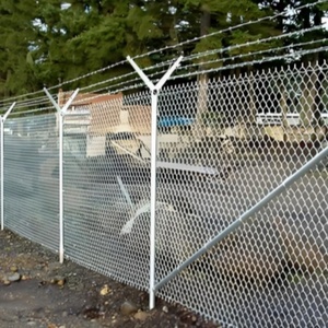 سياج شبكي مجلفن بالغمس الساخن وشبكة سلكية معينية الشكل بأطوال 4 و5 و6 و8 و10 أقدام - Product Image 3