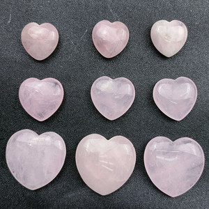 Cristal <span class=keywords><strong>rose</strong></span> <span class=keywords><strong>quartz</strong></span> sculpture cœurs <span class=keywords><strong>rose</strong></span> 25mm 30mm 40mm <span class=keywords><strong>rose</strong></span> <span class=keywords><strong>quartz</strong></span> cœur pour cadeau en gros - Product Image 4