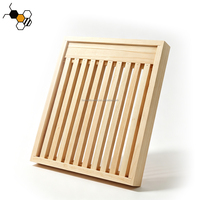 Matériel d'apiculture anti-humidité : Rangement ventilé pour ruches Langstroth 8 et 10 cadres