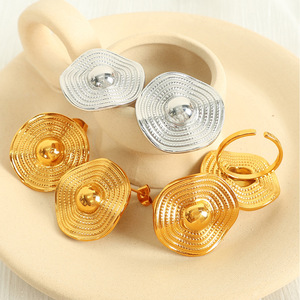 Geometric <b>Stud</b> <b>Earrings</b> Zinc Alloy 18K Gold Plated Round Design Unisex Fashion Jewelry <b>Set</b> - Product Image 1