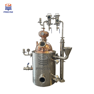 Équipement de distillation de vodka whisky rhum <span class=keywords><strong>gin</strong></span> brandy 300L de bonne qualité à bas prix avec chauffage à la vapeur - Product Image 6