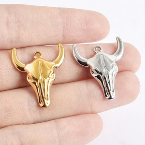 Pendentif Crâne de Taureau en Acier Inoxydable, Breloque Vintage en Forme de Squelette Cornu pour Collier et Bracelet DIY - Product Image 4