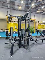Équipement de musculation professionnel tout-en-un, machine multi-stations 4 ou 8 postes avec fonctions de tirage vertical et de rameur bas