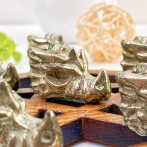 Crânes de dragon en pyrite polie de haute qualité CrystalHola, 3,5 cm, sculptés pour la mode et la décoration intérieure unique – Vente en gros - Product Image 6