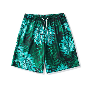 Shorts de bain personnalisés pour hommes 2026 avec logo, imprimé feuilles, 100 % polyester, séchage rapide, cordon de serrage, sublimation, pour la plage - Product Image 1