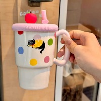 Mug de voyage en céramique à motif de dessin animé mignon, couvercle coloré, haute valeur esthétique, cadeau d'anniversaire pour filles, résistant aux hautes températures, compatible micro-ondes