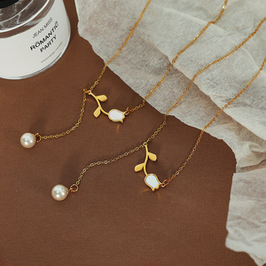 Collier Tulipe Style Français Or 43,5 cm Pendentif Plante Bijou Quotidien - Product Image 3