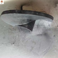 Lame de vis sans fin de transition pour pavé TSUN DT. Alliage hautement résistant à l'usure avec traitement thermique. Pour la pose d'asphalte anti-segrégation.