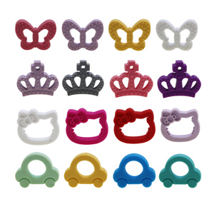 Perles en silicone de qualité alimentaire sans BPA en gros SYBBeads Perles de dentition pour bébé avec lettres 'J'aime Maman/Papa' 18*7.2mm 33 couleurs LFGB - Product Image 4