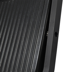 Grande plaque chauffante électrique puissante pour grillades rapides – Équipement de cuisine professionnelle pour restaurants et machines alimentaires - Product Image 4