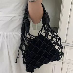 Bolso de mano tejido a mano hueco de diamantes de imitación de diseñador de lujo para banquetes de mujer <span class=keywords><strong>tipo</strong></span> de cierre abierto - Product Image 4