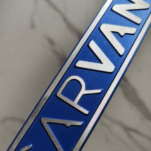 Cadre de plaque d'immatriculation en alliage d'aluminium aux spécifications américaines, personnalisation de plaque d'immatriculation canadienne populaire - Product Image 3