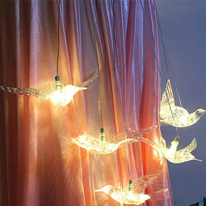 Wholesale Acrylic Hummingbird Wedding Props Decorative Pendant Modern Wedding Sky Transparent Shining Bird Wedding Chandelier - Product Image 2