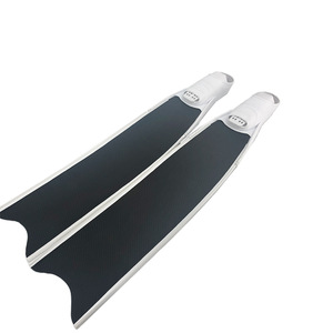 Venta Directa <span class=keywords><strong>de</strong></span> Fábrica: Equipo <span class=keywords><strong>de</strong></span> <span class=keywords><strong>Buceo</strong></span> Deportivo, <span class=keywords><strong>Aletas</strong></span> <span class=keywords><strong>de</strong></span> <span class=keywords><strong>Fibra</strong></span> <span class=keywords><strong>de</strong></span> <span class=keywords><strong>Carbono</strong></span> para <span class=keywords><strong>Buceo</strong></span> Libre, Extensor <span class=keywords><strong>de</strong></span> <span class=keywords><strong>Aletas</strong></span> <span class=keywords><strong>de</strong></span> Edición Limitada, Duradero y Ajustable - Product Image 5