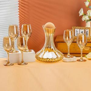 <span class=keywords><strong>Carafe</strong></span> à vin en cristal avec 6 tasses avec couvercle et <span class=keywords><strong>filtre</strong></span> en acier inoxydable, design élégant et facile à verser, aérateur de vin, cadeaux de vin - Product Image 6