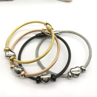 Yiwu Aceon Bracelet en fil métallique en acier inoxydable, avec perle d'espacement ovale magnétique ronde, pendentif cœur bombé vierge à glissière, à graver soi-même