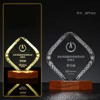 Trophées, médailles et plaques en cristal transparent avec éclairage LED, personnalisables en usine, gravure polie, événements sportifs, prix sur mesure XINLAI