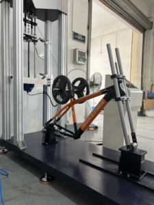Fiets valtestmachine, valtestmachine voor fietsframes en -vorken - Product Image 3