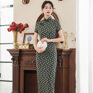 Vestido <span class=keywords><strong>Cheongsam</strong></span> Largo <span class=keywords><strong>de</strong></span> Satén para Mujer, Estilo Retro, Elegante, para Banquetes y Actuaciones, Venta al Por Mayor, Moda Tradicional China, Primavera-Verano - Product Image 3