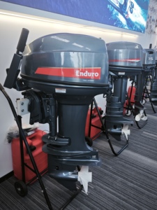 Offre Spéciale Moteur Marin YAMAHA 40 CV Refroidi par Eau, 2 Temps, 2 Cylindres, Moteur Bateau à Essence, Vente en Gros OEM - Product Image 1