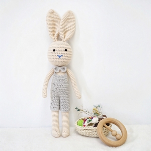 Coniglio Amigurumi all'uncinetto fatto a mano, peluche in morbido cotone, vendita all'ingrosso, personalizzabile OEM, produzione in serie, regalo per bambini e bambine - Product Image 3