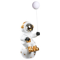 Astronaute Cosmonaute Ornement Statue Décor Astronaute Modèle Ornement Espace Cadeaux Bureau Décoration Art Jouet