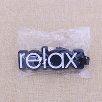Étiquette de bagage en caoutchouc PVC personnalisée, design simple et tendance, logo personnalisé, cadeaux promotionnels écologiques, couleurs personnalisées