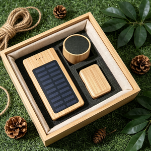 Ensemble de banques d'alimentation solaires en bois avec stylo et carnet, emballage de luxe en coffret cadeau, design exquis fait main - Product Image 4