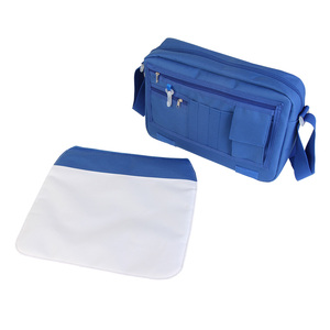 Bolso Bandolera de Poliéster Ligero y Moderno con Logotipo Personalizado para Hombre, Bolso Mensajero Impermeable y Portátil para Uso en Exteriores - Product Image 5