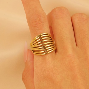 Anillos Ajustables de Joyería en Acero Inoxidable Bañado en Oro de 18K para Mujer, Anillo de Oro 18K Original y Moderno - Product Image 2