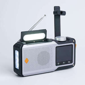 10000mAh Solar Hand-Crank Emergency Radio, IPX3 Waterproof AM/FM/SW Receiver with SOS & Compass for Outdoor - Product Image 6