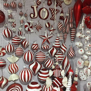 Articles de Noël Boule de Noël en plastique incassable avec différentes formes pour la décoration suspendue de centre commercial - Product Image 5