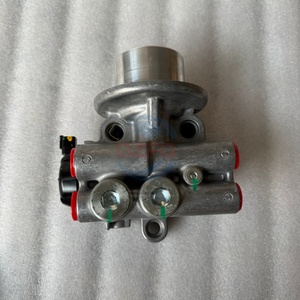 358-7692 3587692 Ensemble de base de filtre à carburant neuf pour pièces du système de carburant des moteurs diesel <span class=keywords><strong>Caterpillar</strong></span> - Product Image 1