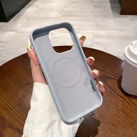Coque de téléphone en silicone liquide véritable magnétique, anti-chute, résistante aux chocs, couleur unie personnalisée, douce pour la peau, pour iPhone 15 16 17 Pro Max