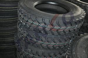 चीनी ट्रक टायर ब्रांड त्रिकोण/sailun 9.5r17.5 10.00r20 13r22.5 12r22.5 18PR अर्ध ट्रक टायर फोर्कलिफ्ट टायर ट्रक भागों - Product Image 4