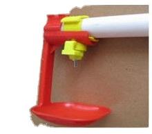 Broiler tavuklar için yeni durum turuncu otomatik su besleme sistemi için dayanıklı plastik hayvan tiryakisi - Product Image 6