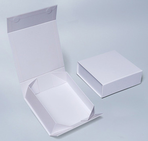 Large Flat-<b>Pack</b> Foldable Magnetic Gift <b>Box</b>, One-Piece Folding Cardboard Packaging <b>Box</b> with Flip-Top Closure for Luxury Gifts - Product Image 3