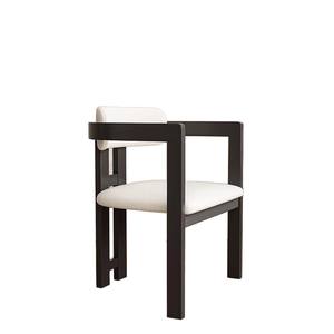 Sillón de Comedor de Madera Maciza Estilo <span class=keywords><strong>Italiano</strong></span>, de Lujo Ligero y Alta Gama, con Características Personalizables, Diseño de Tres Patas, Hecho en China - Product Image 6