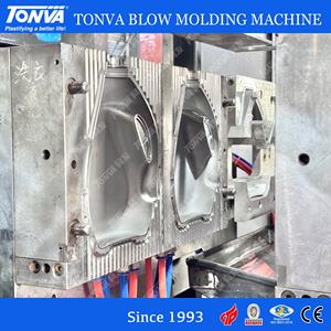 Máquina de fabricación de moldeo por soplado de botellas de líquido plástico con línea de producción - Product Image 6