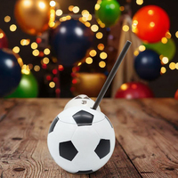 Bouteille d'eau réutilisable en plastique PP en forme de ballon de football, 15 oz, avec couvercle et paille, sûre, anti-corrosion, qualité alimentaire, unisexe, idéale pour les fêtes