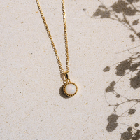 Vente en gros de bijoux en argent sterling 925 plaqué or 14 carats avec pierre de naissance ronde et délicate pour femmes