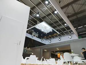 Projecteur LED ultra-lumineux 200W 300W, projecteur haute puissance avec certification CE pour salon automobile, exposition, foire commerciale et salle d'événements - Product Image 6