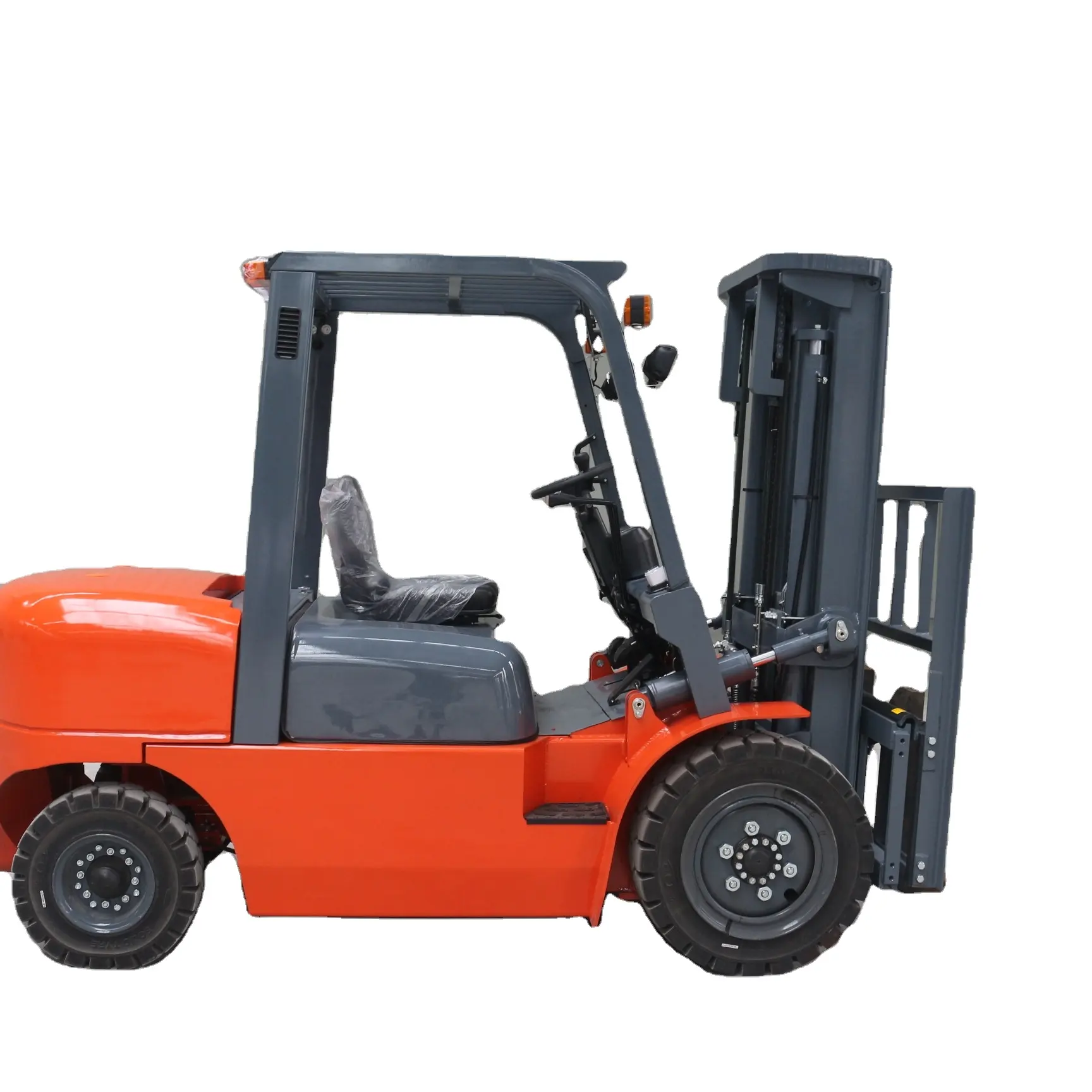 Factory outlet 6 tons china diesel forklift with optional paper roll clamp