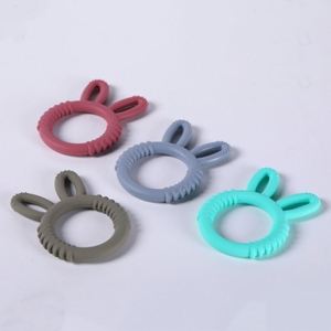 Anillo mordedor de silicona suave de grado alimenticio con forma de conejo para bebés, regalo para fiestas, herramienta anti-mordeduras de manos - Product Image 3