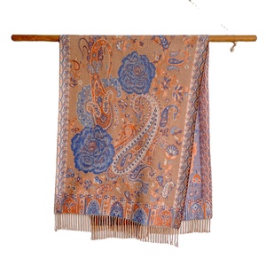 Sang Trọng Len Giả Cashmere Của Phụ Nữ Dệt Kim Khăn Mềm Dài Mùa Đông Bọc Hoa Mô Hình Thiết Kế Thời Trang Khăn Choàng Chăn Đồng Hành - Product Image 1